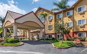 Comfort Suites Near Six Flags Magic Mountain